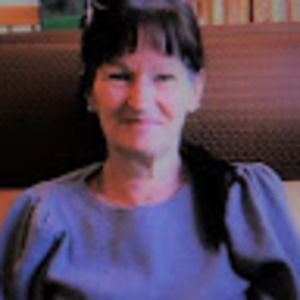 Meet your Posher, Carolyn